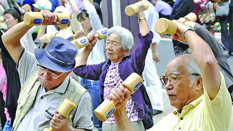 Sống lâu không phải do nhiều năm mà vì cơ thể ít độc