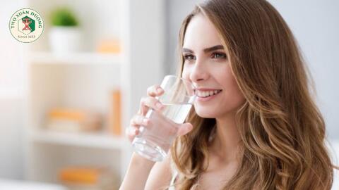 Uống nước đúng nhiệt độ để tốt cho sức khỏe