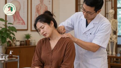 Đau cổ vai gáy cấp và ứng dụng y học cổ truyền trong điều trị
